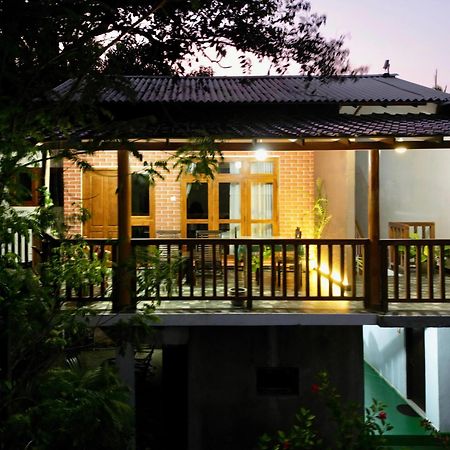 Sigiri Dilu Villa Sigiriya Luaran gambar