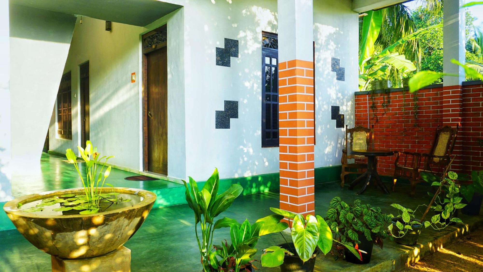Sigiri Dilu Villa Sigiriya Luaran gambar
